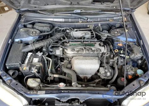 2001 Honda Accord Ex из США, поврежденный, VIN 1HGCG66841A129722